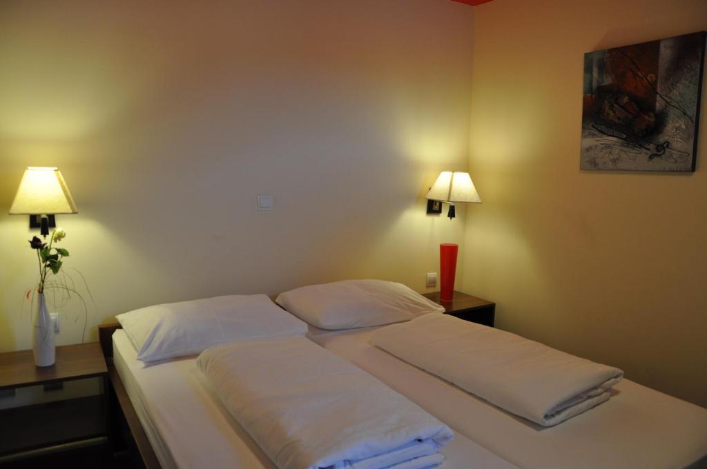 Hotel Carpymore Biograd Na Moru Chambre photo