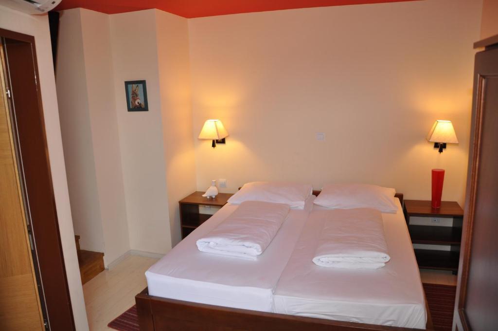 Hotel Carpymore Biograd Na Moru Chambre photo