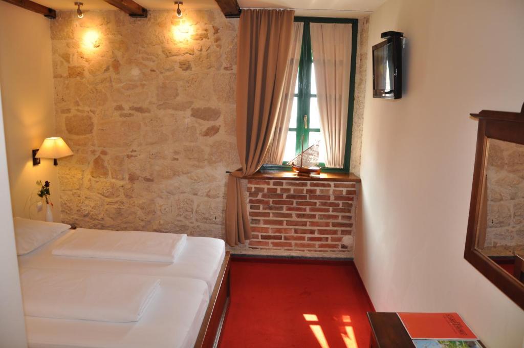 Hotel Carpymore Biograd Na Moru Chambre photo